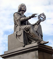 Spomentik Koperniku, Bertela Thorvaldsena, Varšava