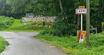 Le village qui a inspiré Pharell Williams - panoramio.jpg