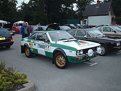 La Lancia Beta Coupé pilotée par Lampinen au rallye du RAC 1975.