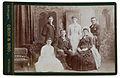Una fiesta de bodas de los años 1870 o 1880.