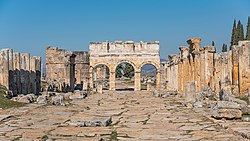 Hierapolisz, Denizlitől 20 km-re