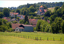 A general view of Bay-sur-Aube