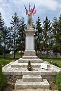 Le monument aux morts.