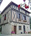 Maison du XVIe siècle, rue de la Citadelle, près de la place Saint-Nicolas.