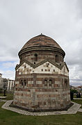 Tumba del Emir Saltuq en Erzurum (finales del siglo XII)