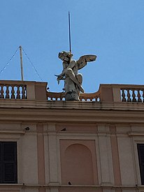 Il Genio Di Franklin a Roma sul tetto della casa dello scultore