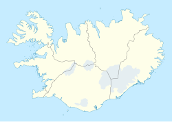 Mapa konturowa Islandii, po lewej nieco na dole znajduje się punkt z opisem „ÍA”