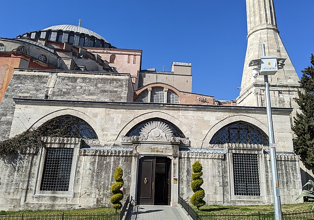 Eski Ayasofya Müzesi'nin Müslüman ibadetine açık bölümü