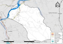 Carte en couleur présentant le réseau hydrographique de la commune