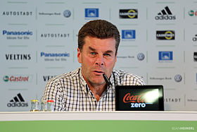 Hecking 2013-ban a Wolfsburg edzőjeként