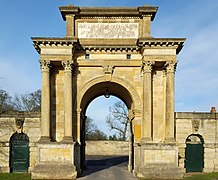 Woodstock Gate, from the south looking out