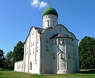 Teodora Stratilata baznīca "pie Strauta" (1360—1361). Novgoroda, Krievija.