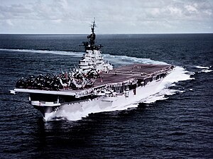 USS Philippine Sea år 1955.