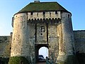 Castle, porte des champs (door of the fields)