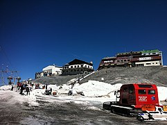 La bas du glacier du Livrio.