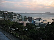 Port Moresby Town Mschlauch.JPG