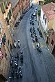 Siena tarihî merkezinde "Via di Fontebranda" sokağı