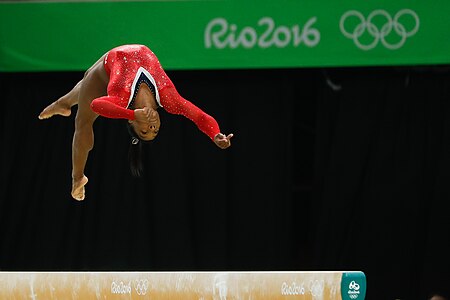 Simone Biles, na prova final da trave nos Jogos Olímpicos Rio 2016