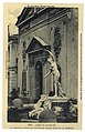 Nouvelle fontaine et le théâtre, sculpture de Fanny Marc, entre 1918 et 1937.