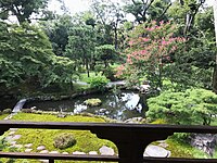 三井男爵家下鴨別邸2階からの庭園の眺め