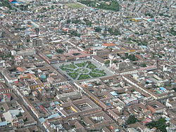 Vista aérea do centro histórico de Ayacucho