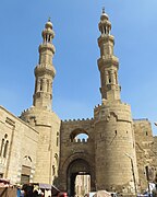 Puerta de Bab Zuwayla (1092), El Cairo