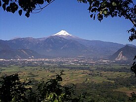 Vista panorâmica de Orizaba aos pés do Pico de Orizaba.