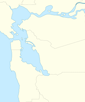 Map showing the location of Emeryville Crescent State Marine Reserve