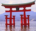 Ryōbu-torii.