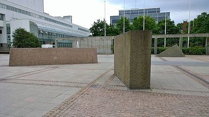 Alkunäytös, 1993, Helsinki.