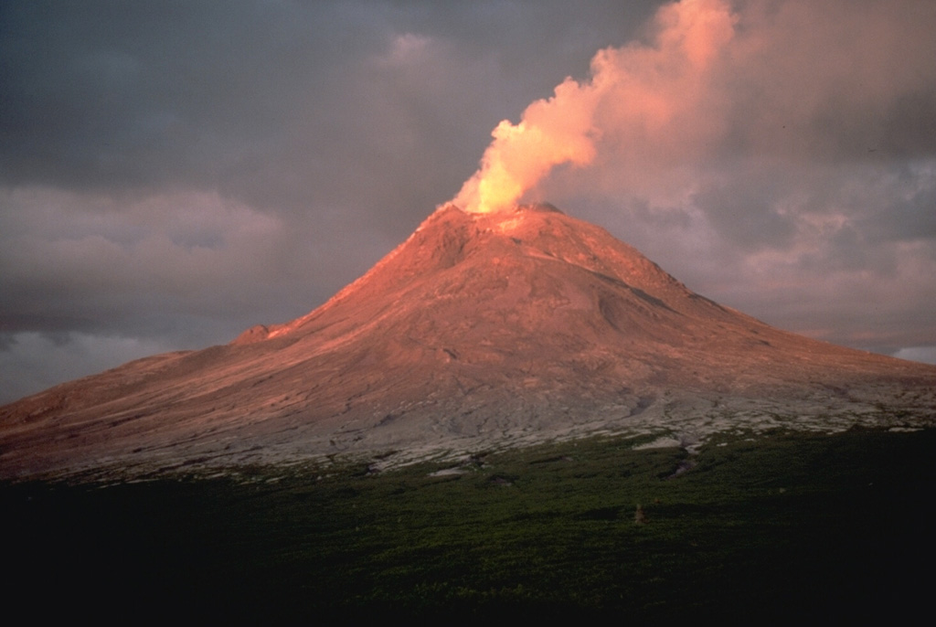 Volcano photo slideshow