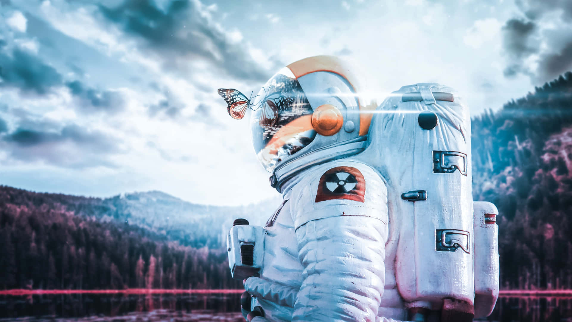 Amazing Astronaut Wallpaper