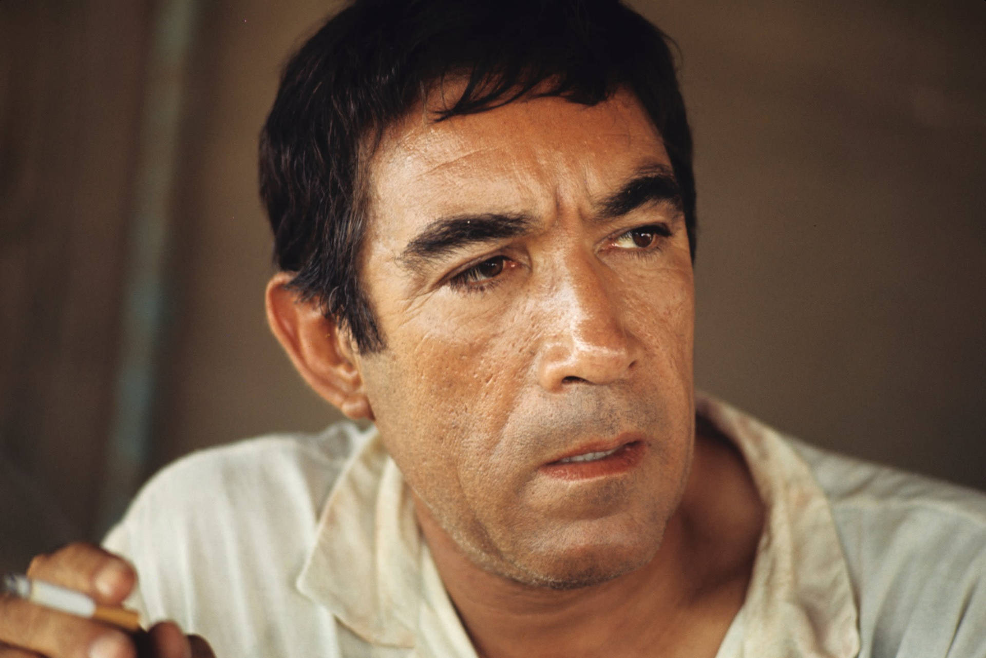 Anthony Quinn Fondo de pantalla