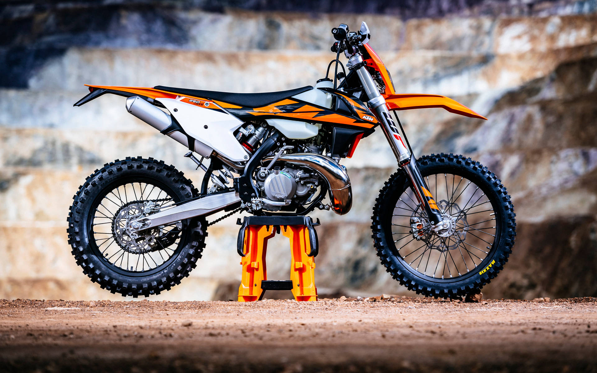 Supporto Arancione Ktm Motocross Sfondo