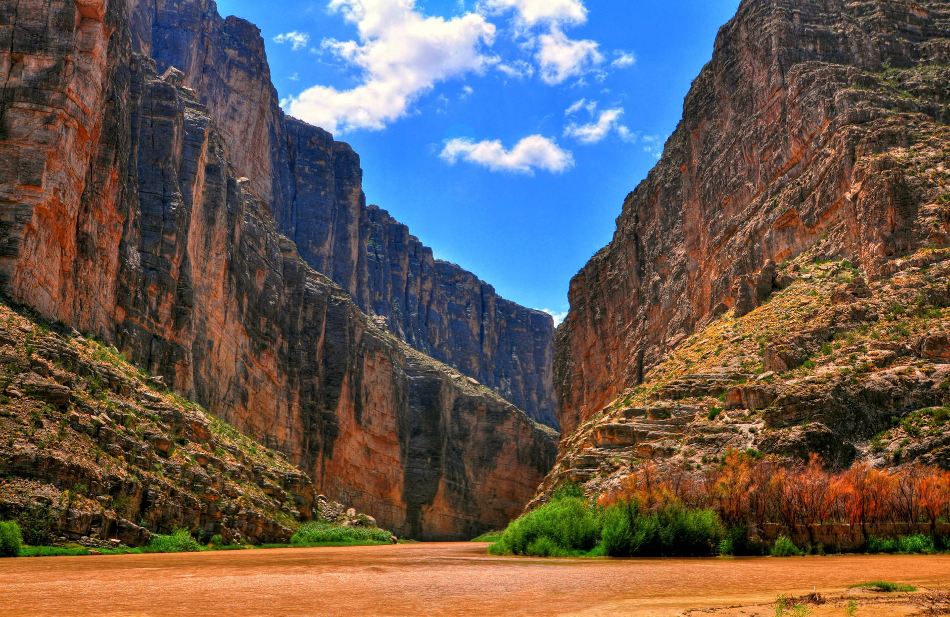 Santaelena Canyon Texas Would Be Translated To 