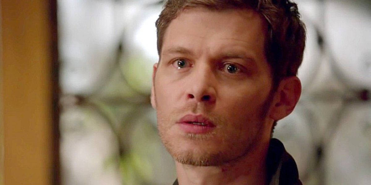 Klausmikaelson Con Lágrimas En Los Ojos Fondo de pantalla