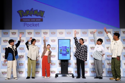 画像集 No.011のサムネイル画像 / 「Pokémon Trading Card Game Pocket」配信記念イベント開催。CM出演の伊藤沙莉さんがパック開封＆「ポケポケ」の魅力をしっかりアピール