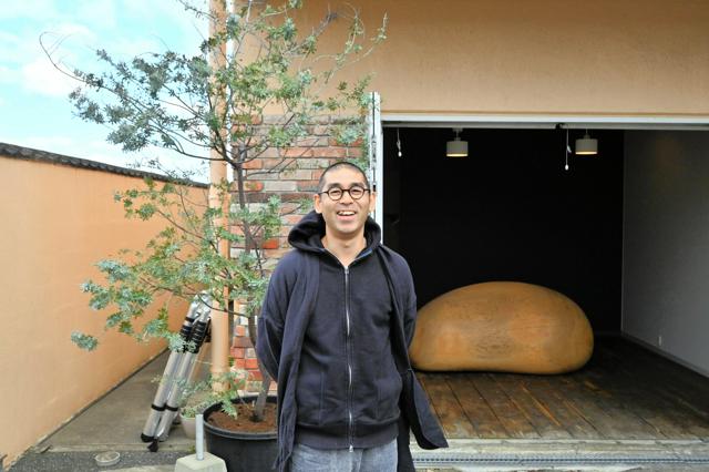 地域文化商社「うなぎの寝床」創業者・顧問の白水高広さん=福岡市西区今宿駅前1丁目