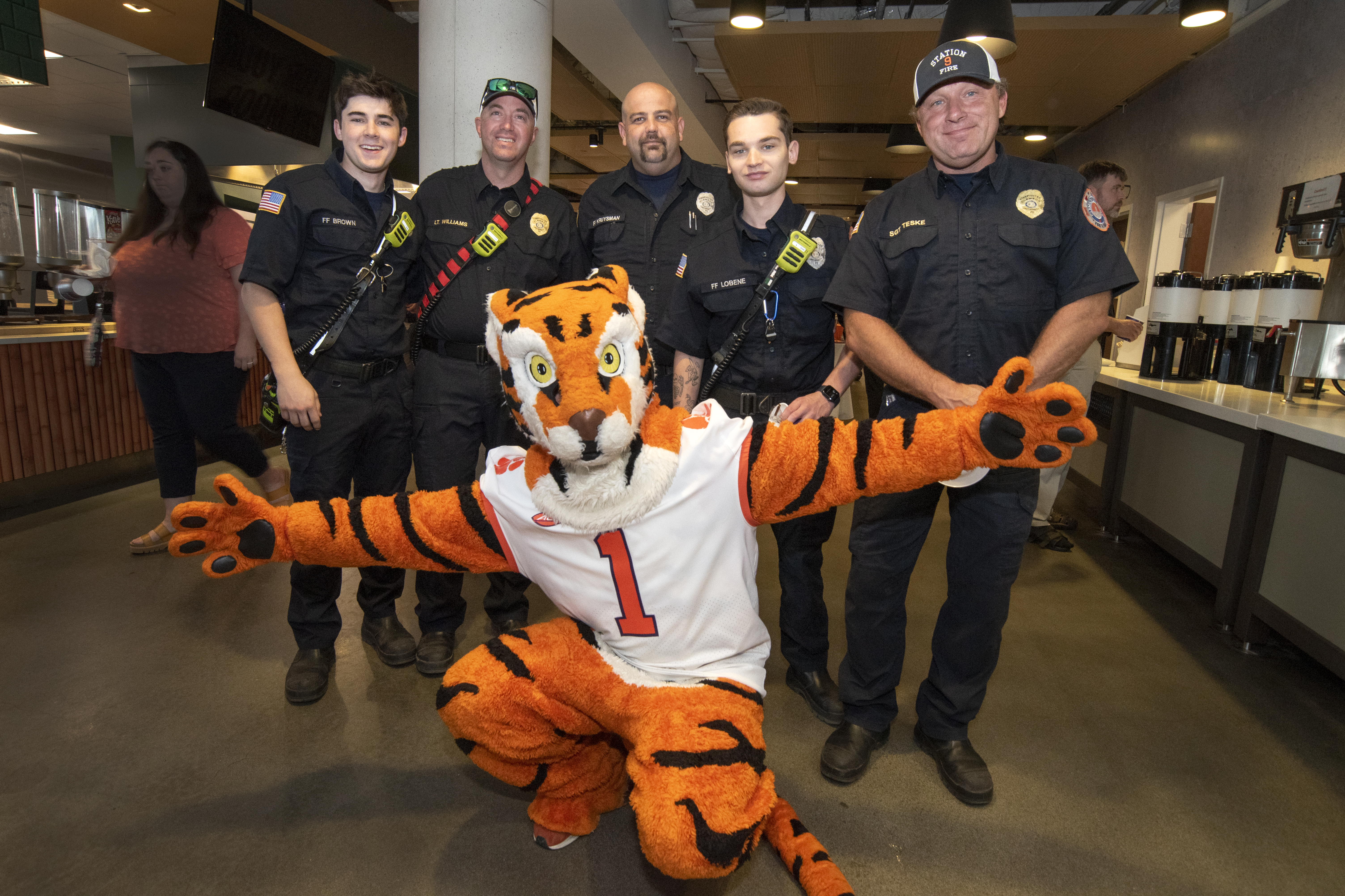 firefighters-w-tiger.jpg