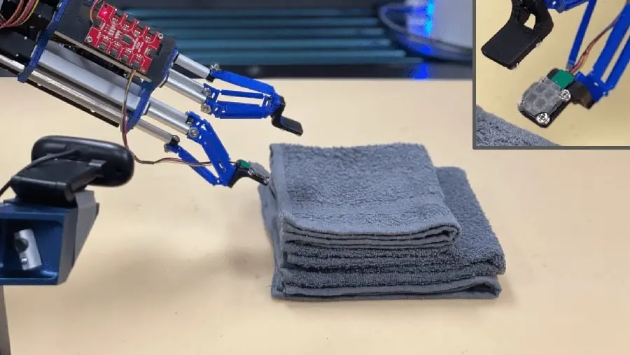 robots-folding-laundry-1-900x600-min.jpeg