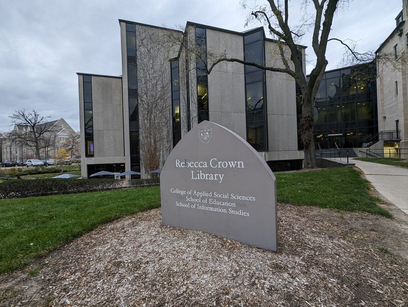 library-dominican-univeristy-chicago