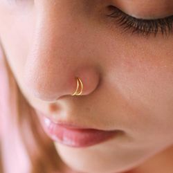 single piercing double hoop nose ring