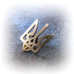 handmade brass tryzub pin,brass ukraine trident pin,ukraine tryzub pin,ukraine emblem trident pin,ukrainian symbol pin