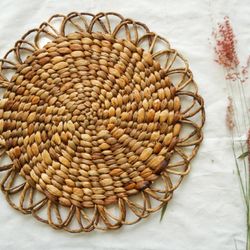 set of 6 round water hyacinth placemats | water hyacinth placemats wall decoration | bohemian wicker placemats | natural