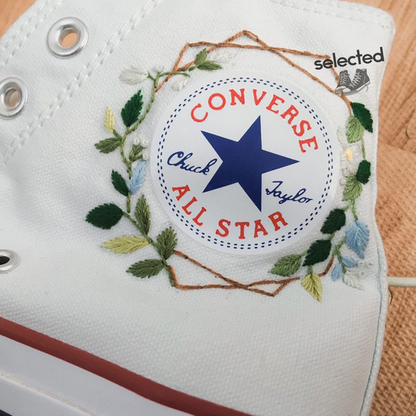 Converse Chuck Taylor 1970s, Converse Embroidery Flower, Embroidered Converse High Tops Flower Garden, Custom Flower Converse, Wedding Shoes - 7.jpg