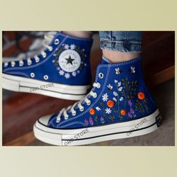 custom floral embroidered shoes, handmade embroidered converse, converse custom, converse wreath flower, custom flower c