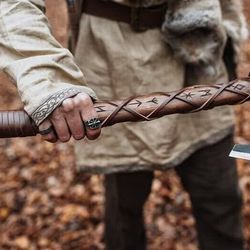gb57 custom handmade vikings 30" carbon steel engreaved axe with sheath