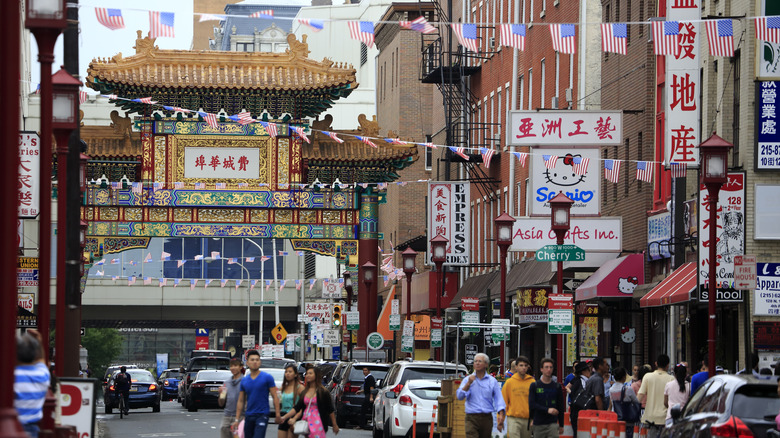 gateway of Philadelphia's Chinatown