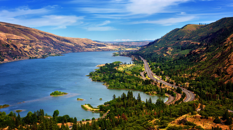 The breathtaking Columbia River Gorge