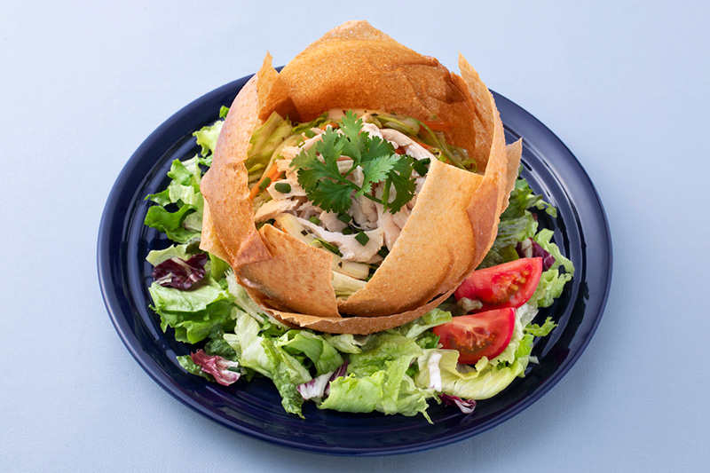 CRISPY CHICKEN SALAD BOWL